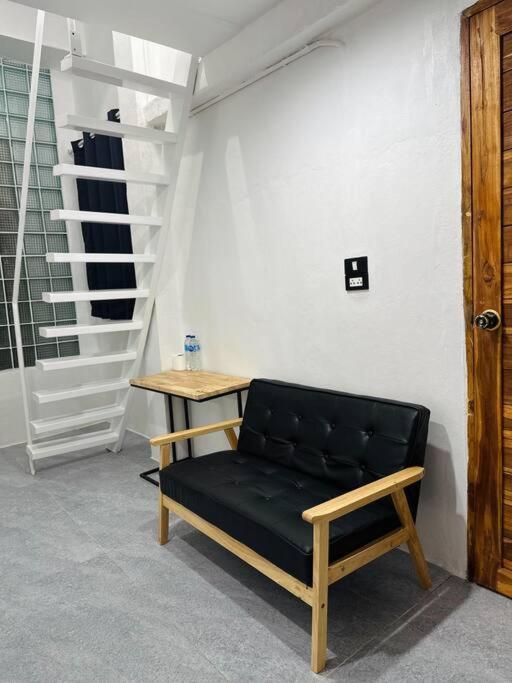 Megun 10 Duplex Apartment Bangkok Bagian luar foto